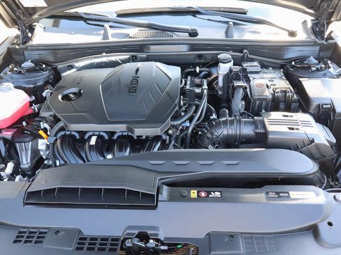 Used 2025 Hyundai Sonata SEL FWD image 18