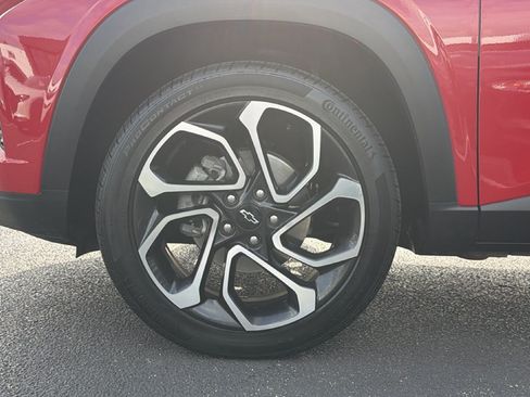 Used 2026 Chevrolet Trax RS FWD image 10
