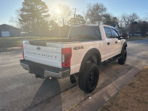 Used 2020 Ford F250 XLT image 6