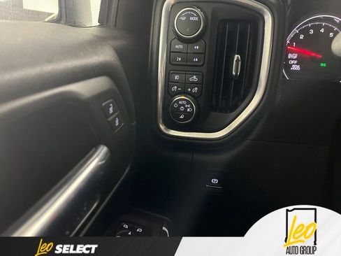 Used 2021 Chevrolet Silverado 1500 LT Trail Boss w/ Convenience Package II AWD/4WD image 27