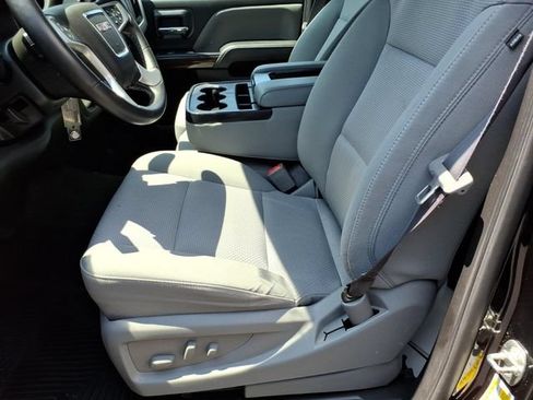 Used 2017 GMC Sierra 1500 SLE w/ SLE Value Package AWD/4WD image 13