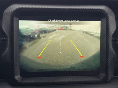 Certified 2020 Jeep Wrangler Unlimited Sahara AWD/4WD image 36