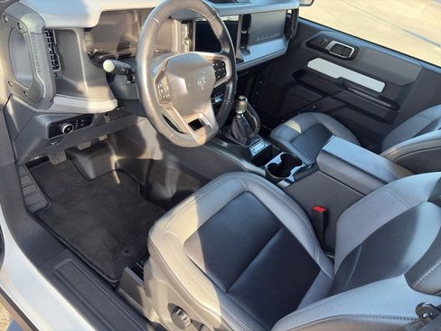Used 2024 Ford Bronco Big Bend image 12