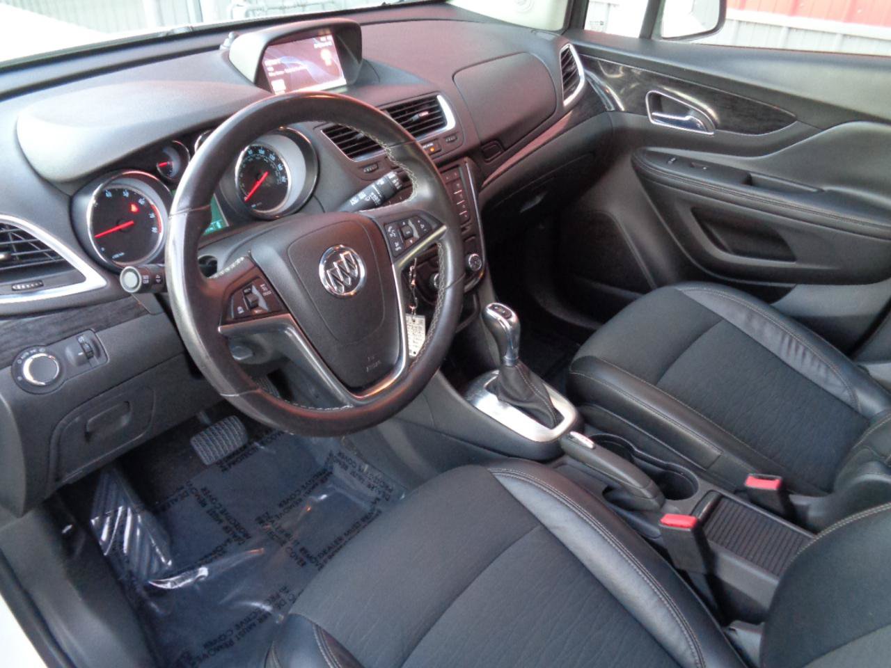 Used 2016 Buick Encore FWD image 2