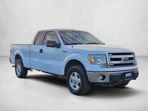 Used 2014 Ford F150 XLT w/ XLT Convenience Package image 3