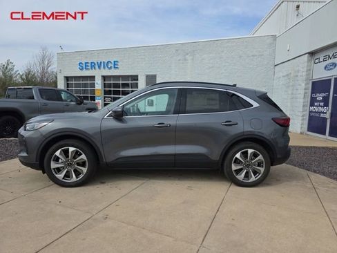 New 2025 Ford Escape Platinum w/ Premium Technology Package image 5