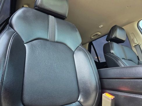 Used 2024 Honda Pilot EX-L image 24