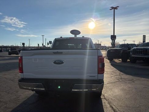 Used 2021 Ford F150 XLT w/ Equipment Group 302A High AWD/4WD image 12