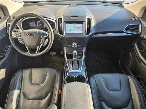 Used 2017 Ford Edge Titanium w/ Equipment Group 302A image 16