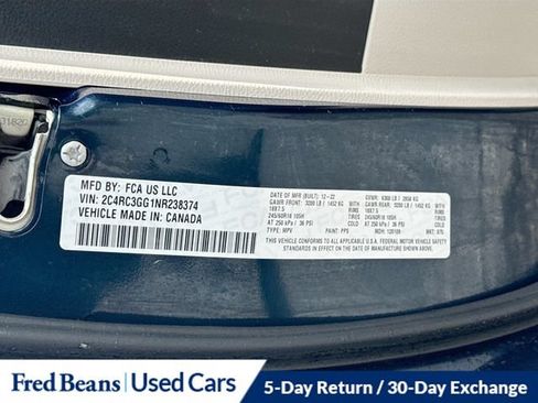 Used 2022 Chrysler Pacifica Limited w/ Uconnect Theater Family Group AWD/4WD image 43