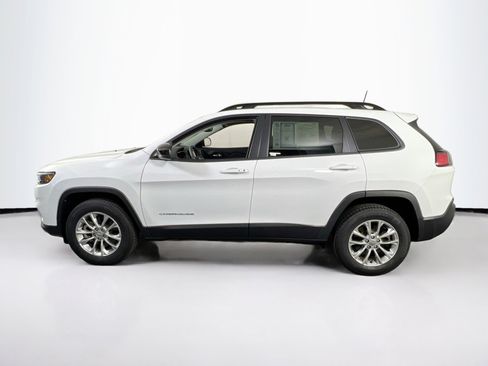 Used 2022 Jeep Cherokee Latitude Lux w/ Mopar Interior Package AWD/4WD image 8