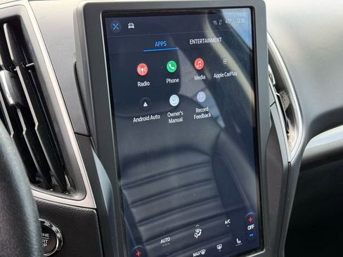 Used 2024 Ford Edge SEL image 22