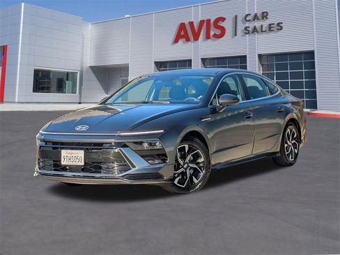 Used 2025 Hyundai Sonata SEL image 1
