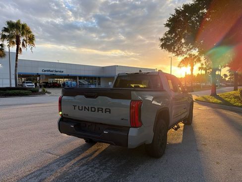Used 2025 Toyota Tundra SR5 w/ SR5 Convenience Package AWD/4WD image 5