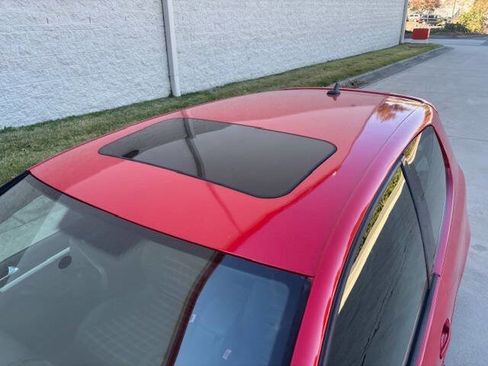 Used 2009 Volkswagen GTI 2-Door image 10