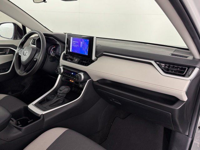 Used 2023 Toyota RAV4 XLE w/ Convenience Package FWD image 13