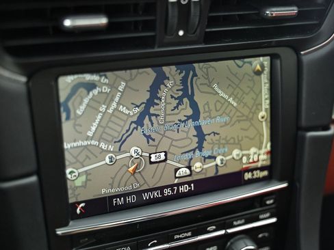 Used 2015 Porsche 911 Targa 4S image 34