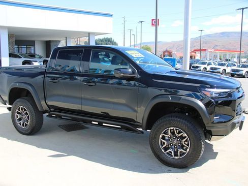 Certified 2024 Chevrolet Colorado ZR2 w/ Technology Package image 9