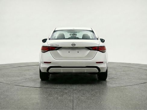 Used 2025 Nissan Sentra SV image 7