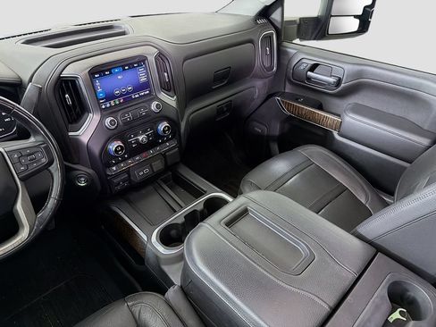 Used 2020 GMC Sierra 2500 Denali w/ Denali Ultimate Package AWD/4WD image 29