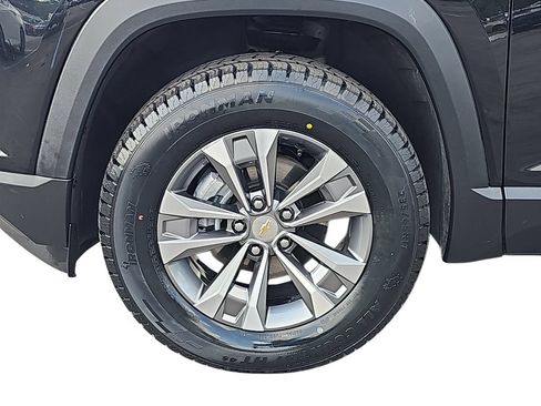 Used 2025 Chevrolet Equinox LT FWD image 30
