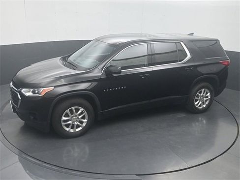 Used 2020 Chevrolet Traverse LS w/ LPO, Floor Liner Package image 21