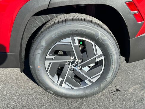 New 2026 Hyundai Tucson Blue SE AWD/4WD image 32