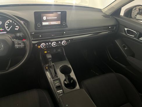Used 2024 Honda Civic EX image 28