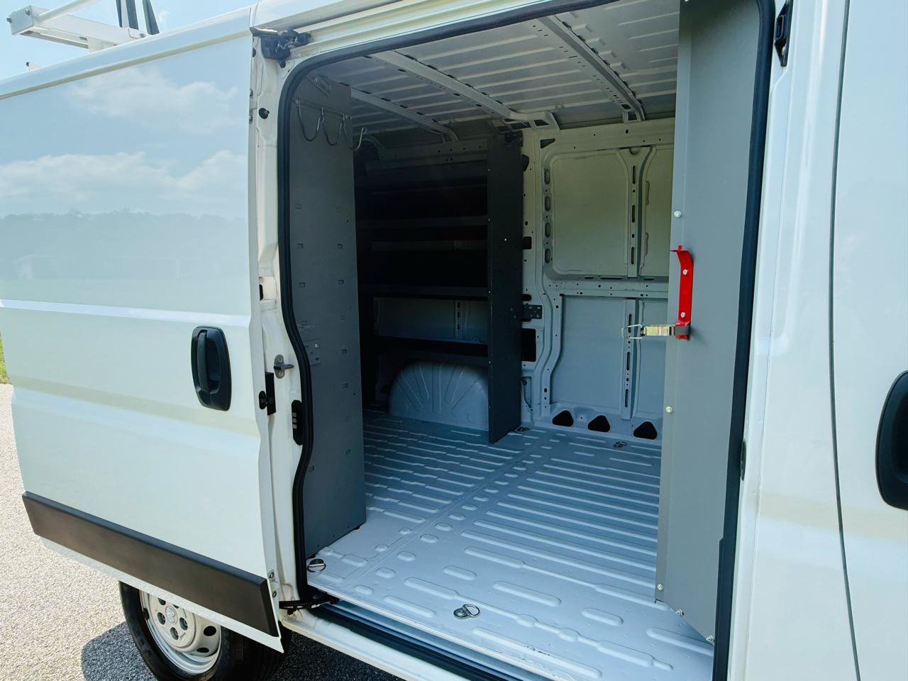 Used 2021 RAM ProMaster 1500 FWD image 7