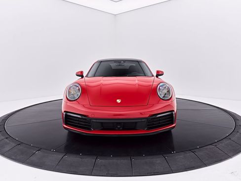 Used 2020 Porsche 911 Carrera 4S AWD/4WD image 18