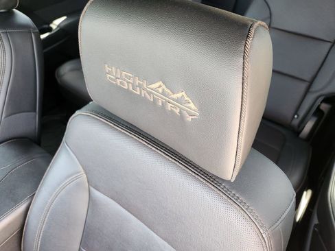 Used 2023 Chevrolet Traverse High Country w/ LPO, Floor Liner Package AWD/4WD image 14