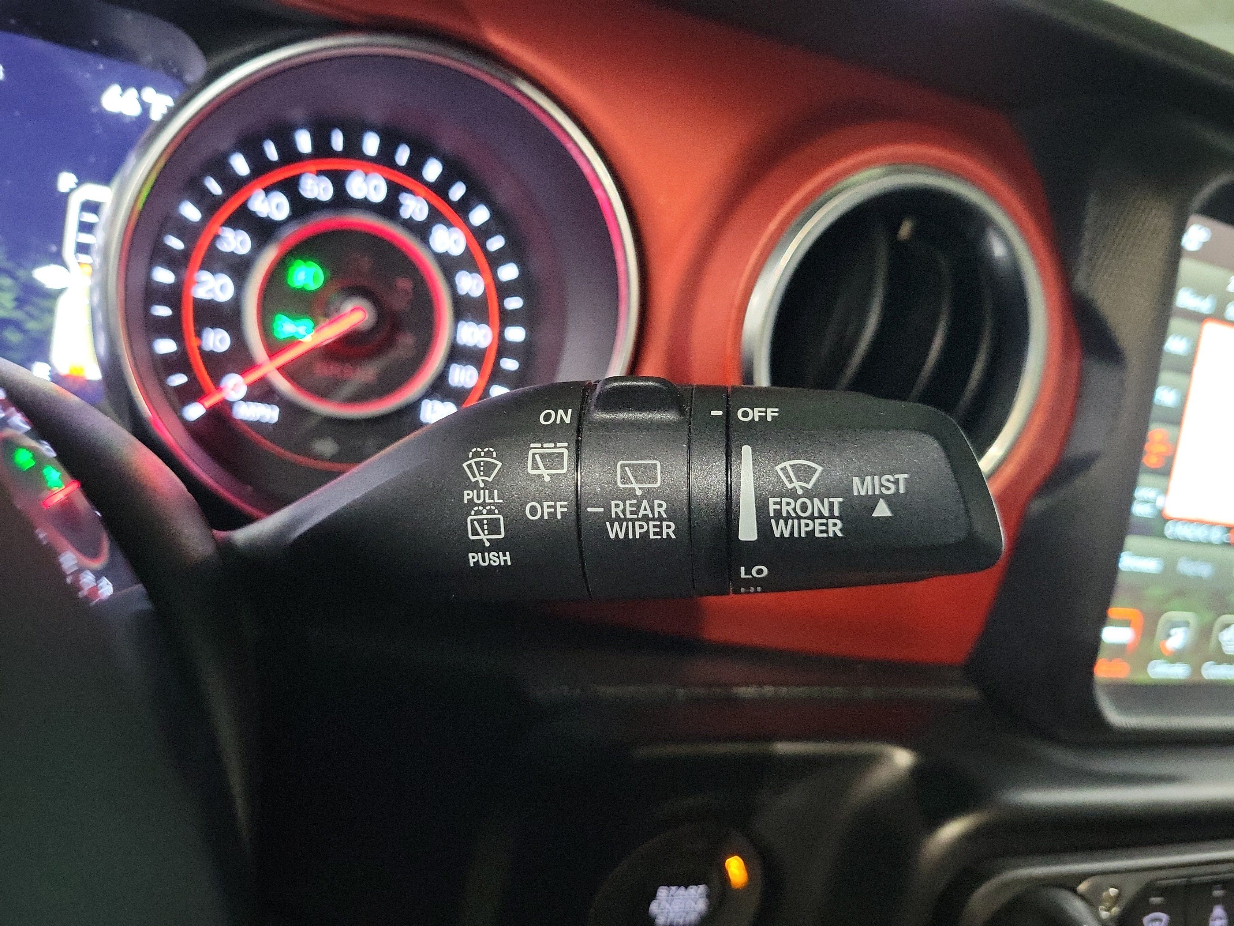 Used 2020 Jeep Wrangler Unlimited Rubicon AWD/4WD image 28