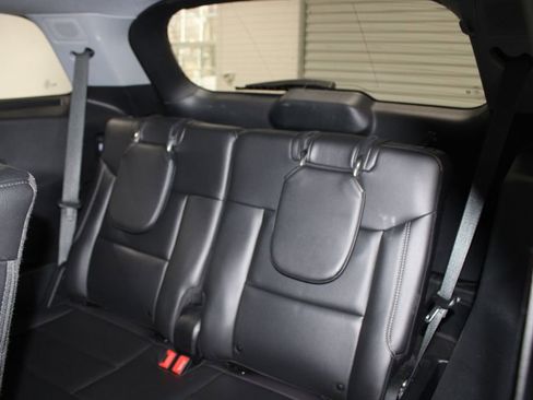 Used 2023 Ford Explorer Limited image 26