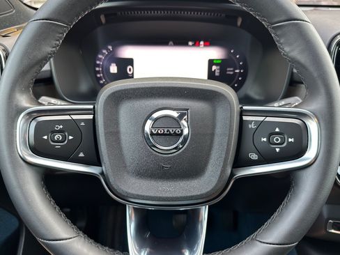 Certified 2023 Volvo C40 P8 Recharge Plus AWD/4WD image 26