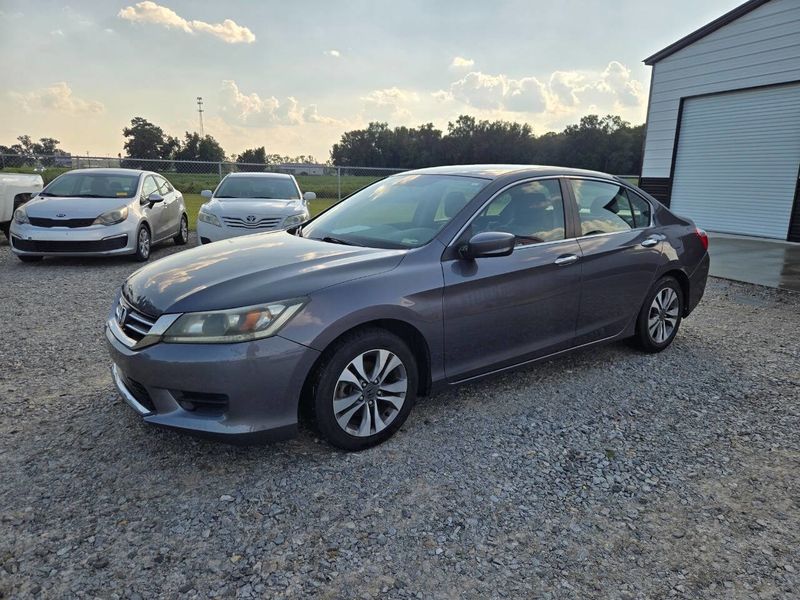 Used 2013 Honda Accord LX image 1
