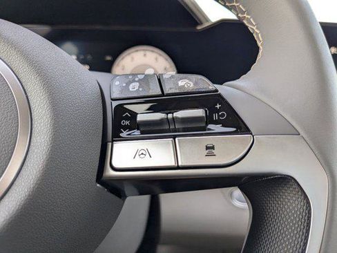 New 2024 Hyundai Elantra SEL w/ Convenience Package image 18