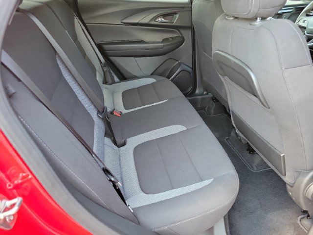 Used 2026 Chevrolet TrailBlazer LT FWD image 19