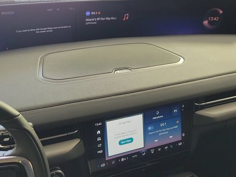 New 2027 Lincoln Navigator Premiere RWD image 26