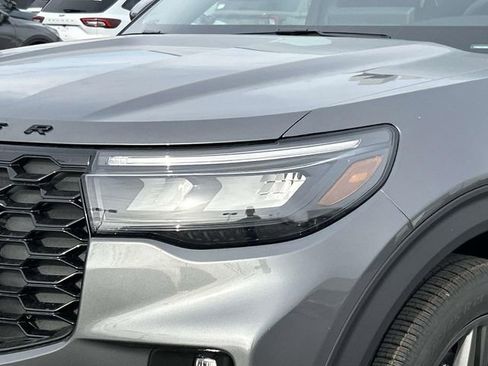 New 2026 Ford Explorer ST-Line w/ ST-Line Street Pack image 9