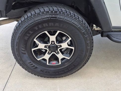 Used 2012 Jeep Wrangler Sport AWD/4WD image 21