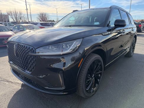 New 2026 Lincoln Aviator Reserve image 7