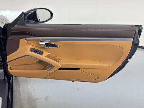Used 2021 Porsche 718 Boxster GTS RWD image 38