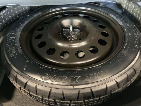 Used 2024 Ford Escape Active image 32