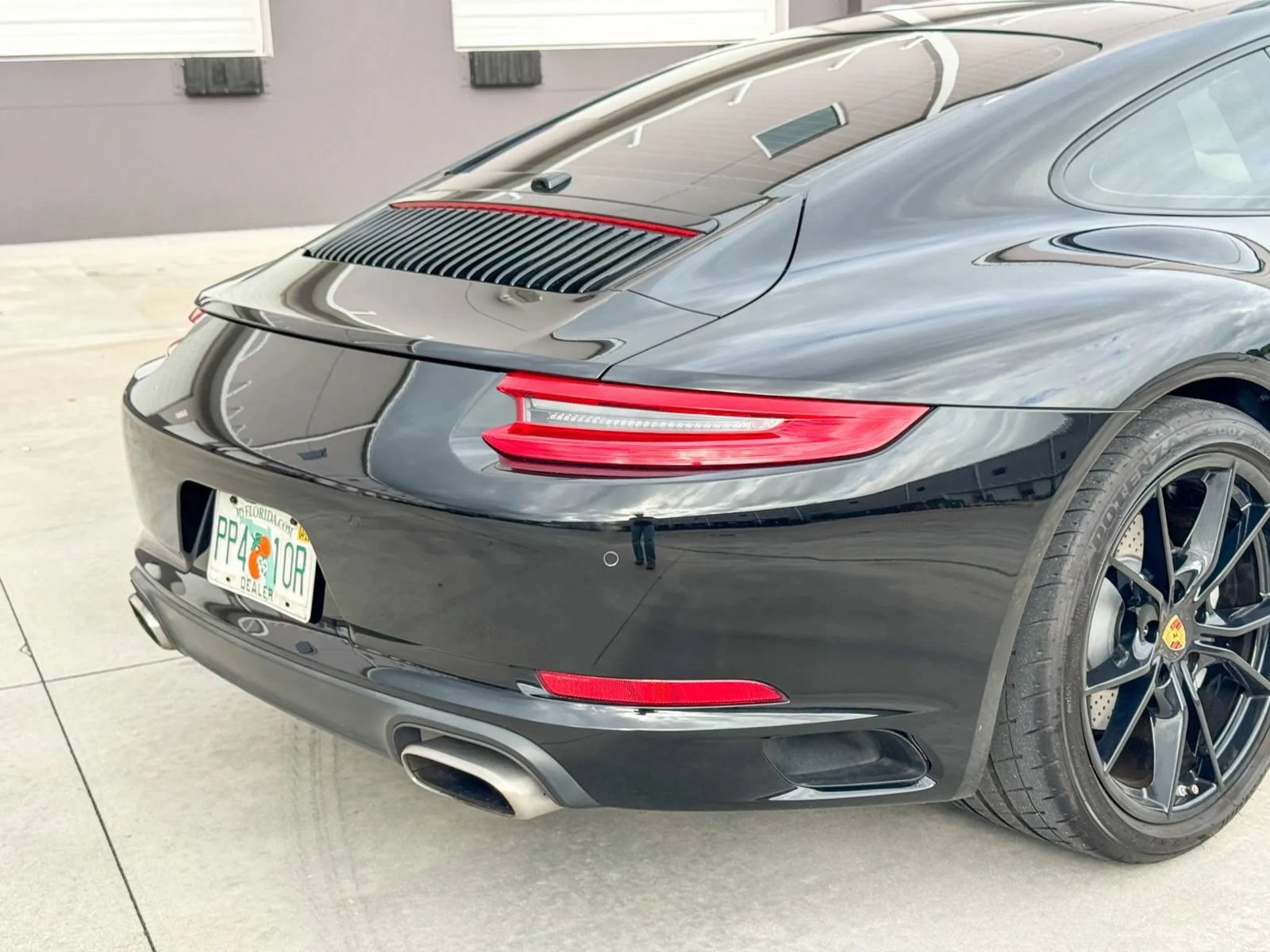 Used 2017 Porsche 911 Carrera RWD image 19