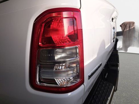 Certified 2022 RAM 1500 Big Horn image 33