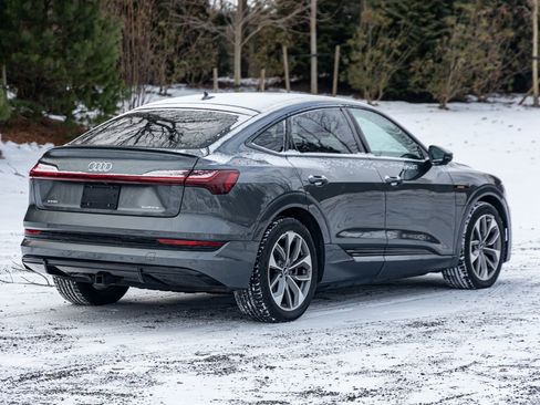 Used 2021 Audi e-tron Premium Plus w/ Premium Plus Package image 8