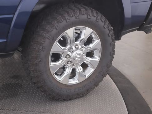 Used 2020 RAM 2500 Limited AWD/4WD image 14