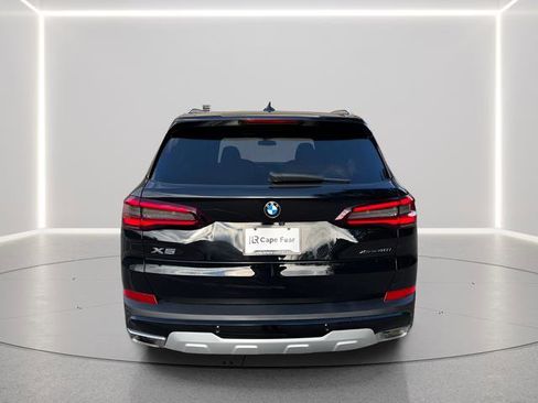 Used 2023 BMW X5 xDrive40i w/ Premium Package image 4