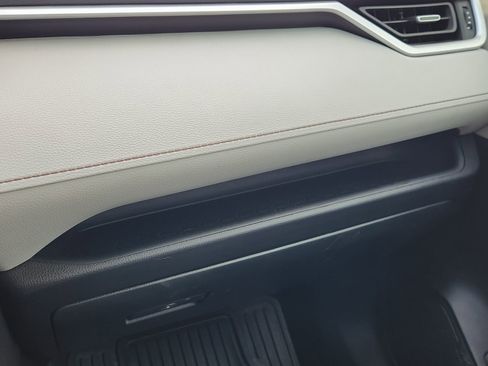 Used 2023 Toyota RAV4 XLE Premium image 23