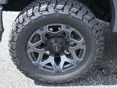 Used 2021 Ford F150 Lariat w/ Equipment Group 502A High image 7